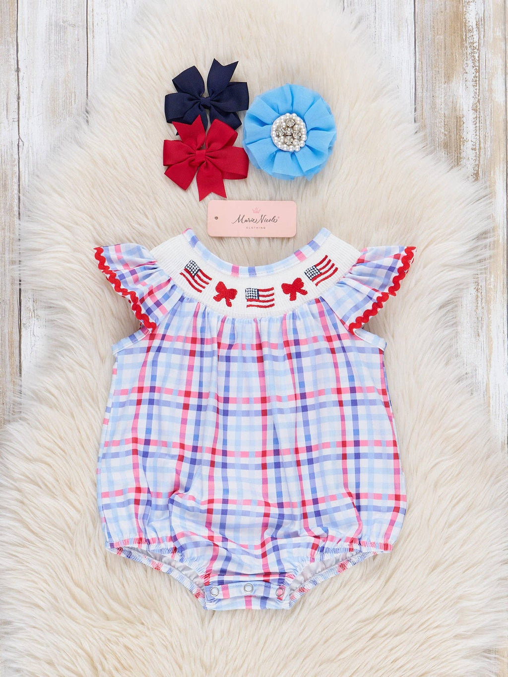 Flag Parade Plaid Flutter Bubble